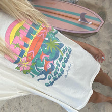 Load image into Gallery viewer, GET WET GRAPHIC TEE
